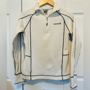 Avalanche Off White & Black Trim  Activewear Zip CollarPullover Size Medium